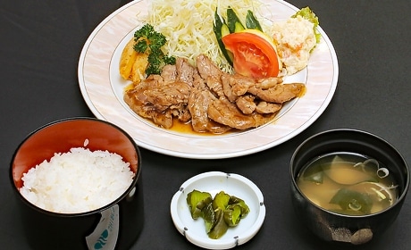 写真：ラム焼き定食