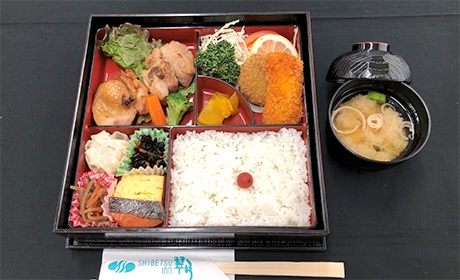 写真：弁当 1,000円
